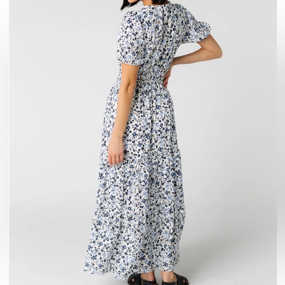 04 Beautiful Boho Floral Print Tiered Maxi Dress - Picture 6 of 6